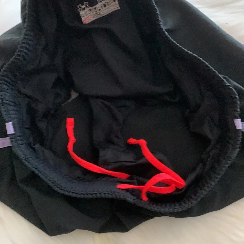 Under Armour Black Running Shorts - Picture 5 of 7